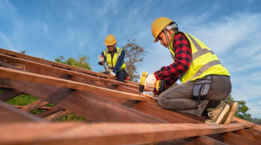 Professional Flat Roofing Installation services in Lake Park, MN